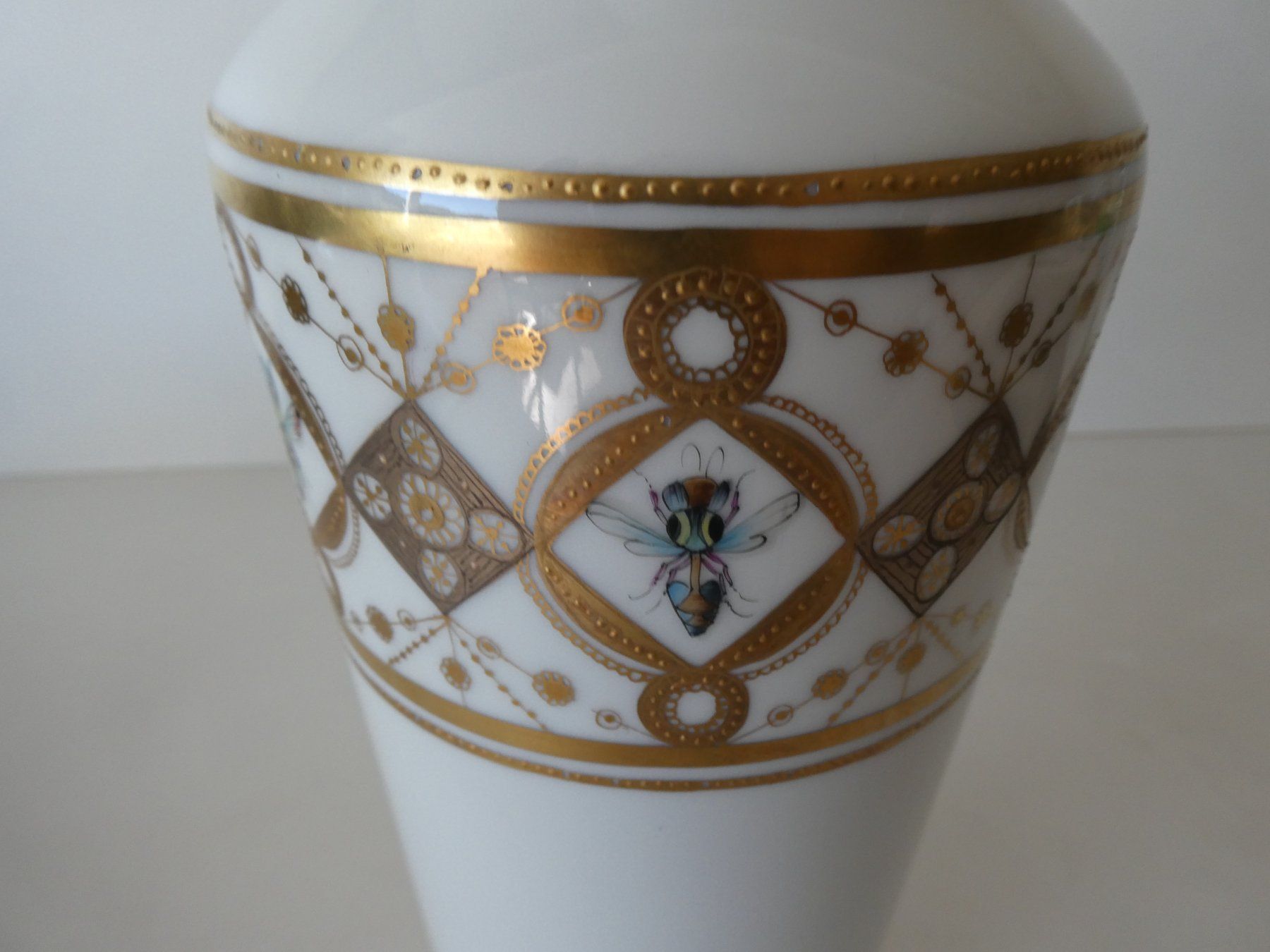 Hutschenreuther Vasi & Recipienti: Vase Hutschenreuther handbemalt – Nuovo (secondo la descrizione) da Basel venduto da Robyn 6