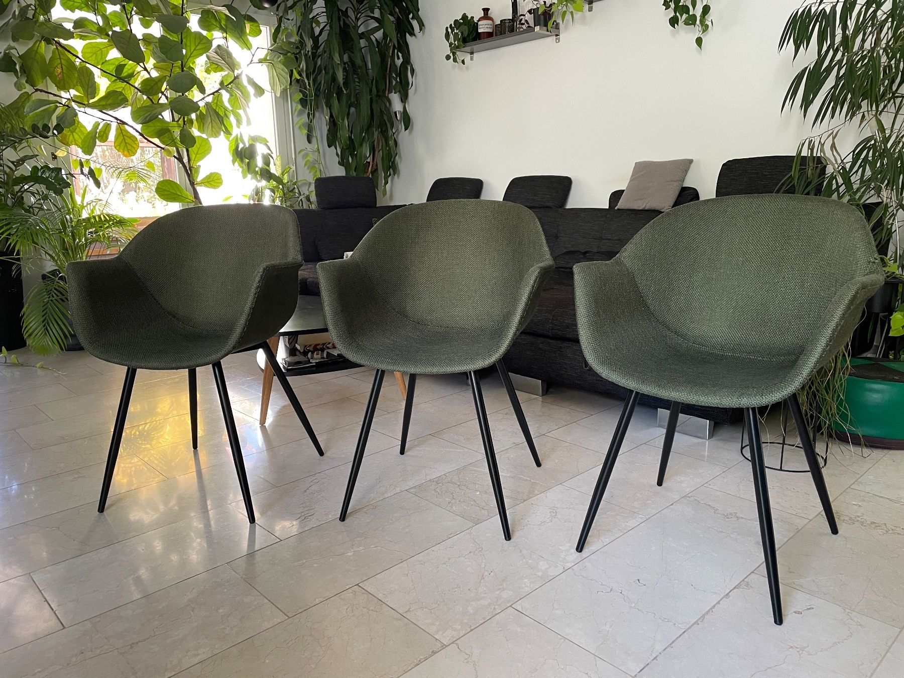 Livique Sedie: 3 Schalenstühle – Usato da Chur venduto da Papillon404 1