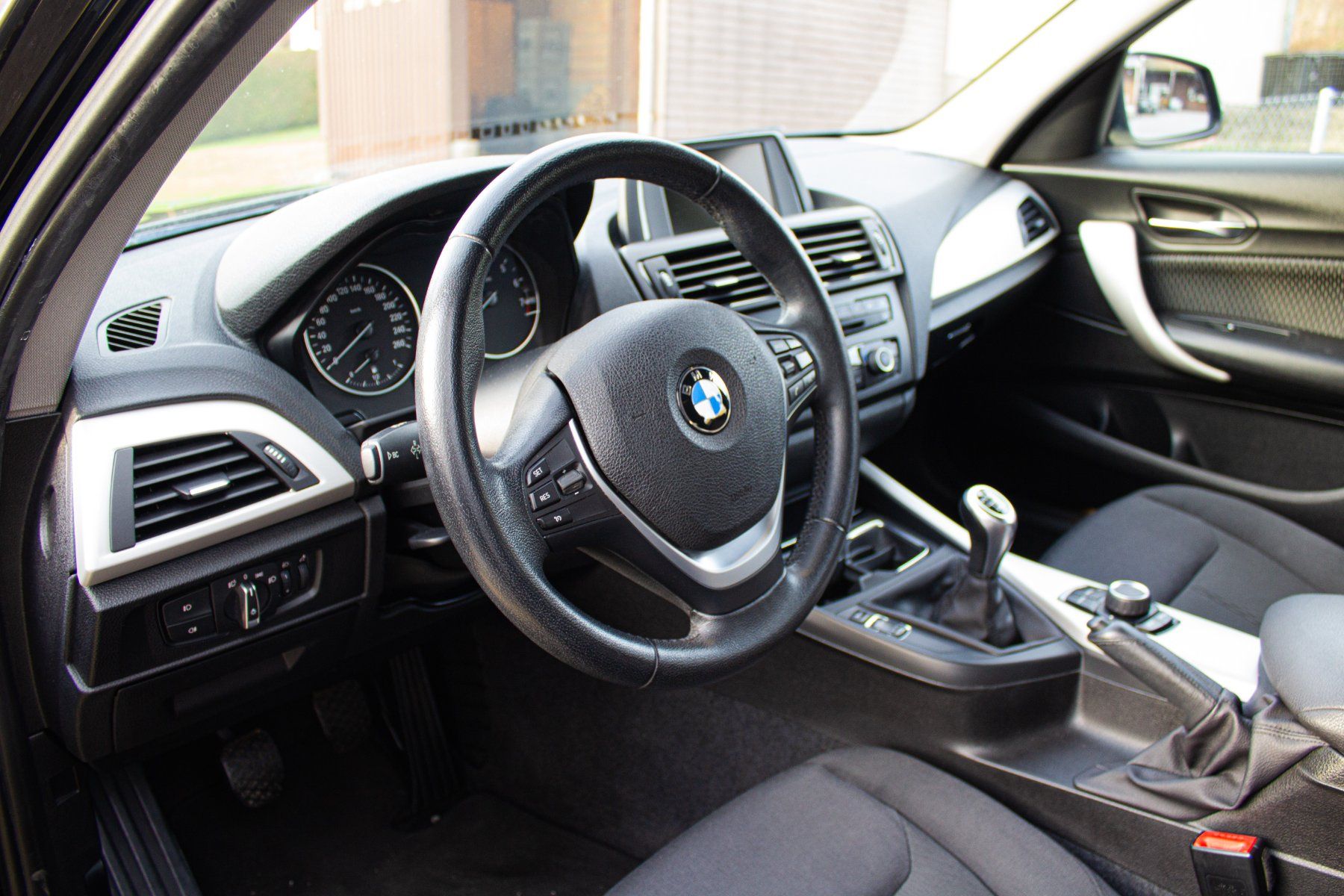 BMW Automobili: BMW 116i – Usato da Zürich venduto da chr_5qld 4
