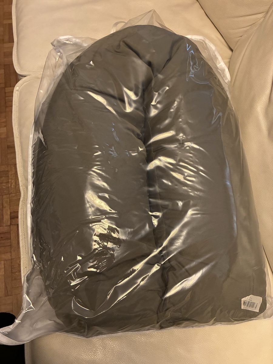 Coussins: Coussin d'allaitement – Neuf (Voir description) à Onex par nonoemi06