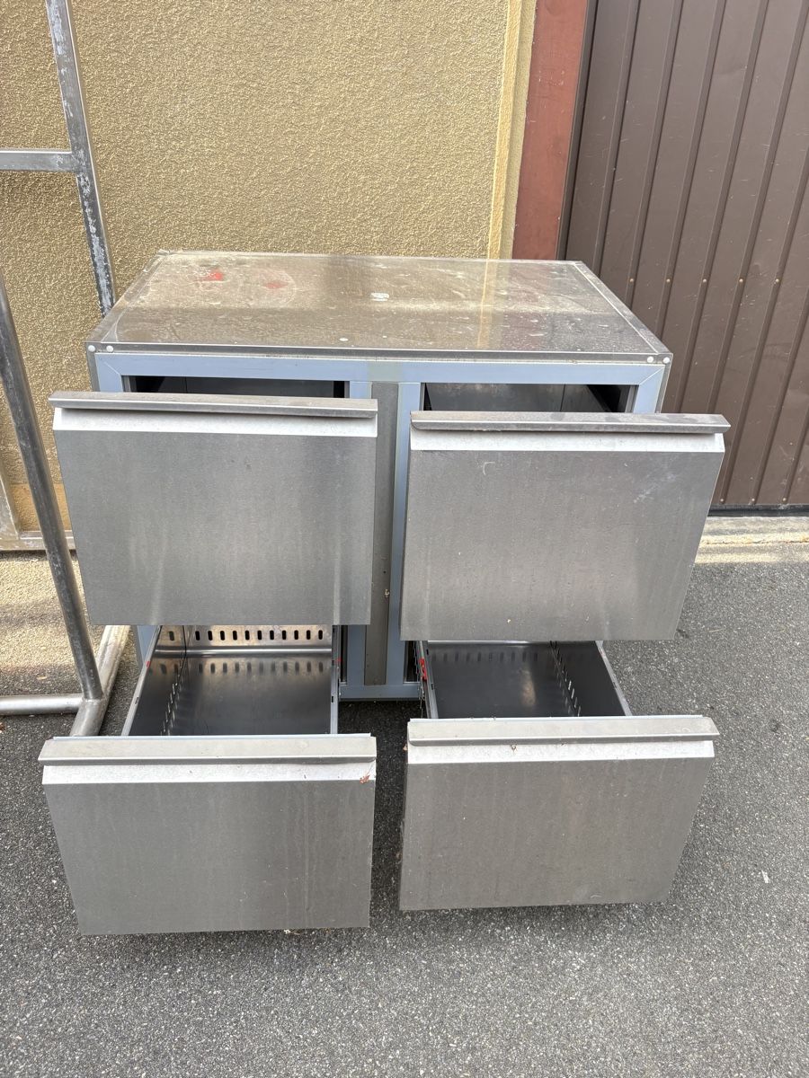 Armadi: Csn möbel  – Usato da Buchs AG venduto da imar82 3