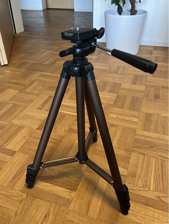 Hama Camera Tripod (43 - 108cm) (Gebraucht) in Oberarth für CHF 20 ...
