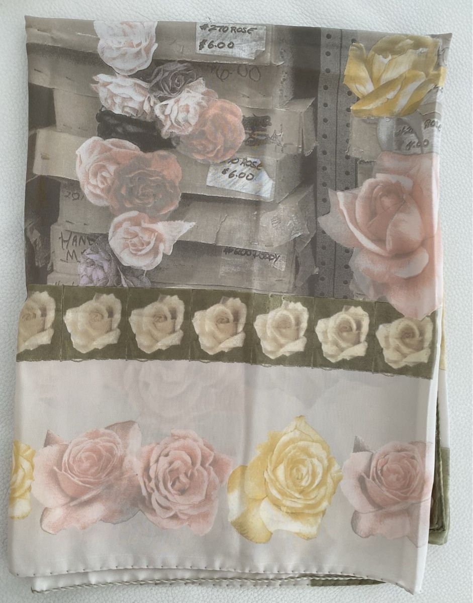 Foulard & Sciarpe: Seiden Schal 🌸 – Usato da Opfikon venduto da Luis144 9
