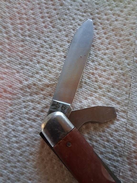 Coltelli tascabile: Elsener Millitär Taschenmesser Jg56 – Usato da Dürrenroth venduto da Speedy49 4