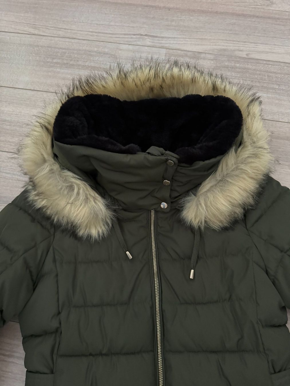 Zara Cappotti: ZARA Winter Parka Gr. S olive – Usato da Bonstetten venduto da VCLS 2