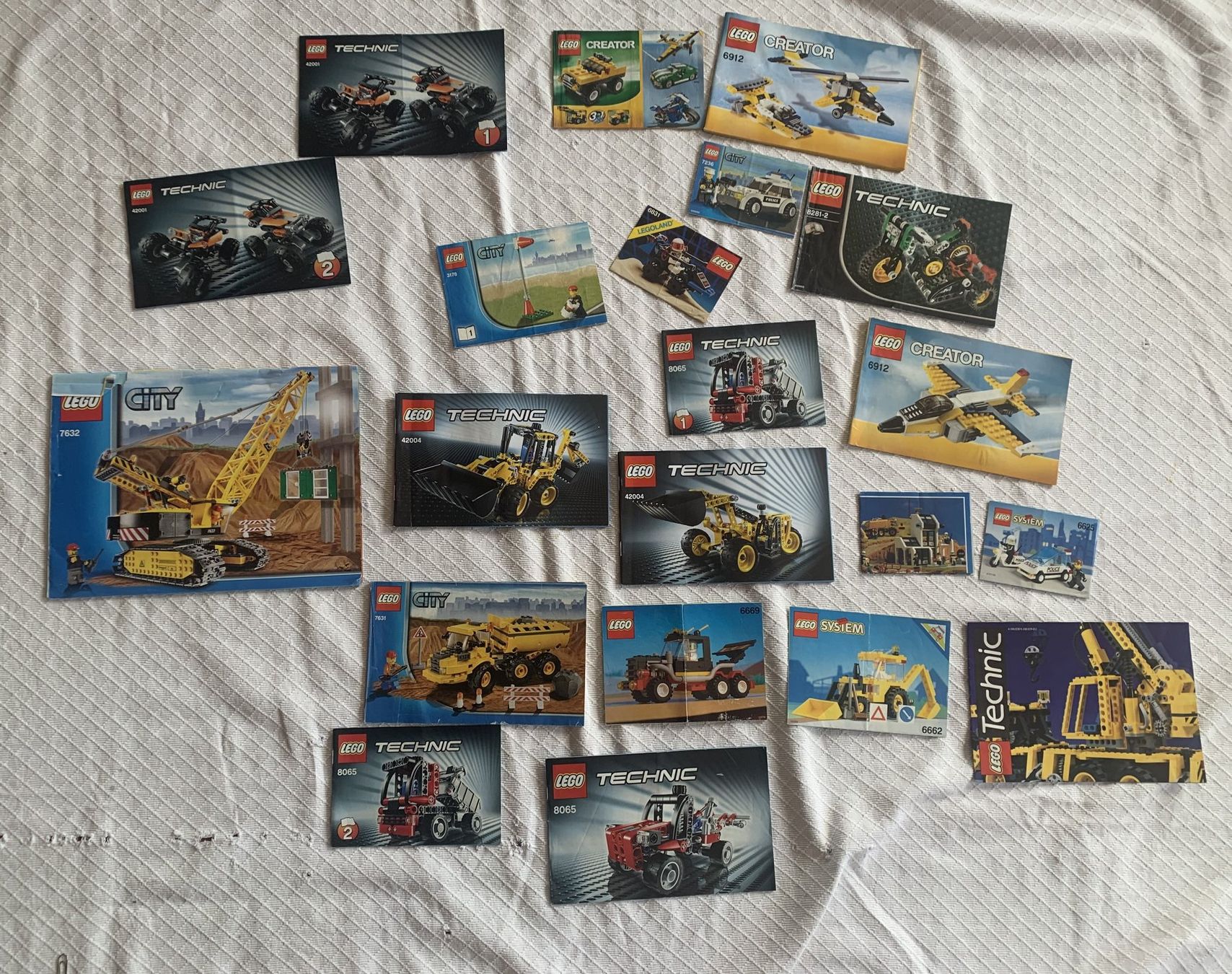 Lego Spielzeuge: Viel Lego grob nach Farben und Formen sortiert – Gebraucht aus Jonen von Sumbrella 6