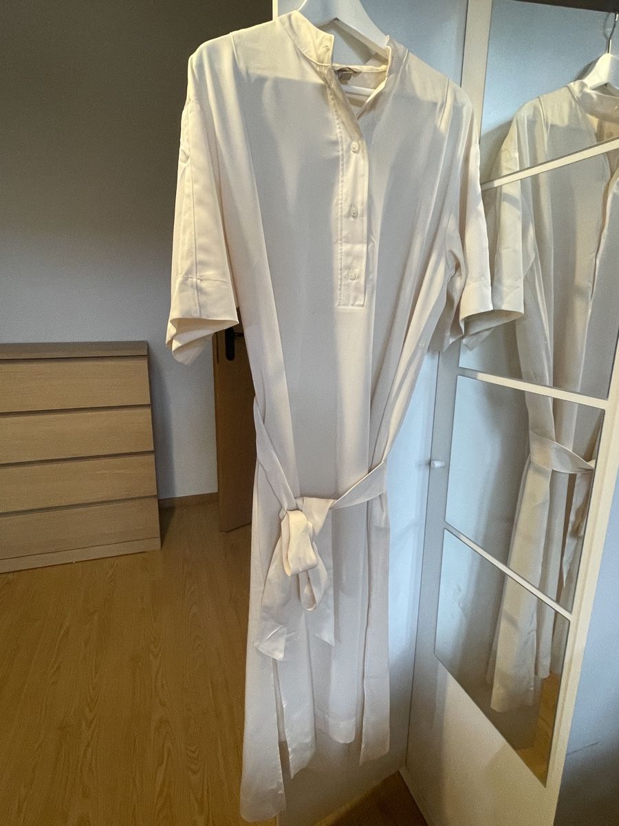 H&M Vestiti: H&M Kleid cremeweiss, Gr. M – Usato da Münsingen venduto da Secondhand89