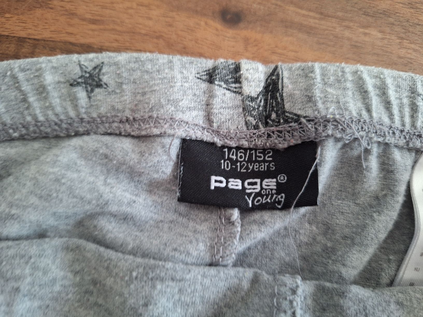 Lotti & Set di vestiti: Kleiderpaket 08 (3 Leggins, 2x 3/4) – Usato da Affeltrangen venduto da Salz-Pfeffer 6