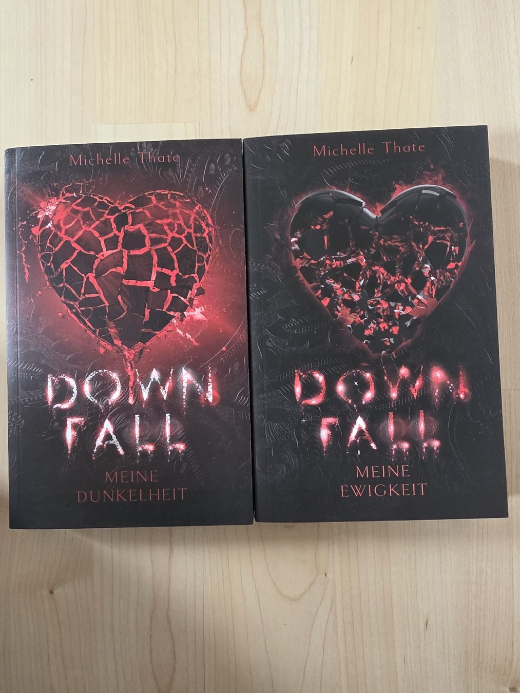 Libri: Down Fall von Michelle Thate – Nuovo (secondo la descrizione) da Nesselnbach venduto da sab_c5nf