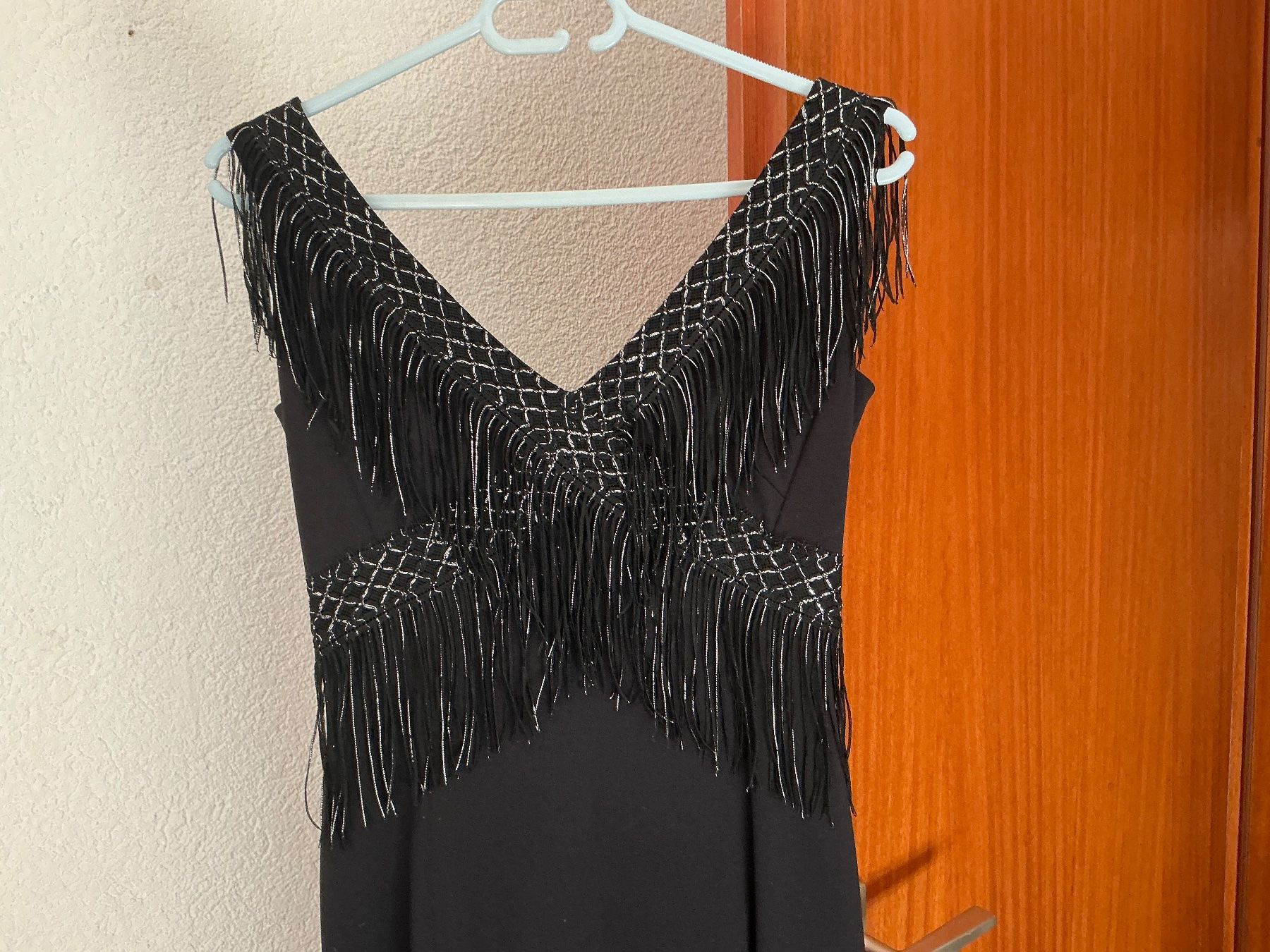 Vestiti: abendkleid gr.34, schwarz – Usato da Kerzers venduto da MarianneRamseier 1