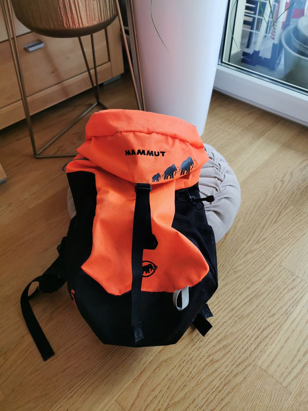 Borse & Zaini: Mammut Kinderrucksack orange/schwarz – Usato da Frauenfeld venduto da sparad