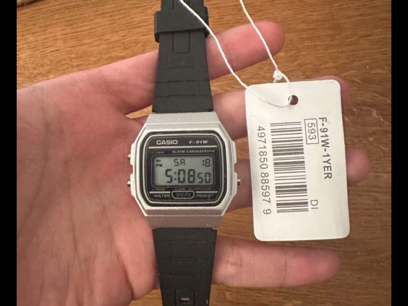 Casio Orologi: Casio Uhr neu – Nuovo (secondo la descrizione) da Dietikon venduto da sal_zdn5