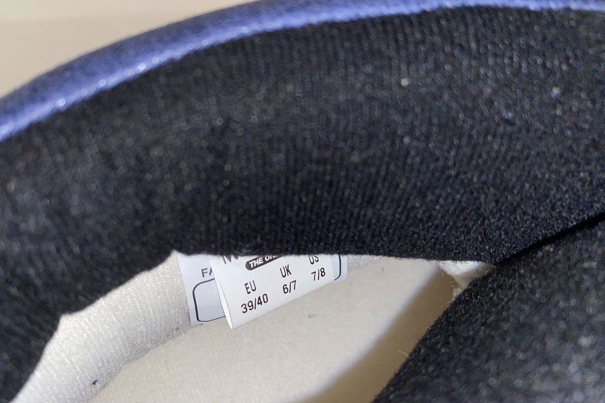 Moon Boot Damenschuhe: Neue Pailletten Moon Boot blau, Gr. 39/40 – Neu (gemäss Beschreibung) aus Ballwil von ClassicGallery 5