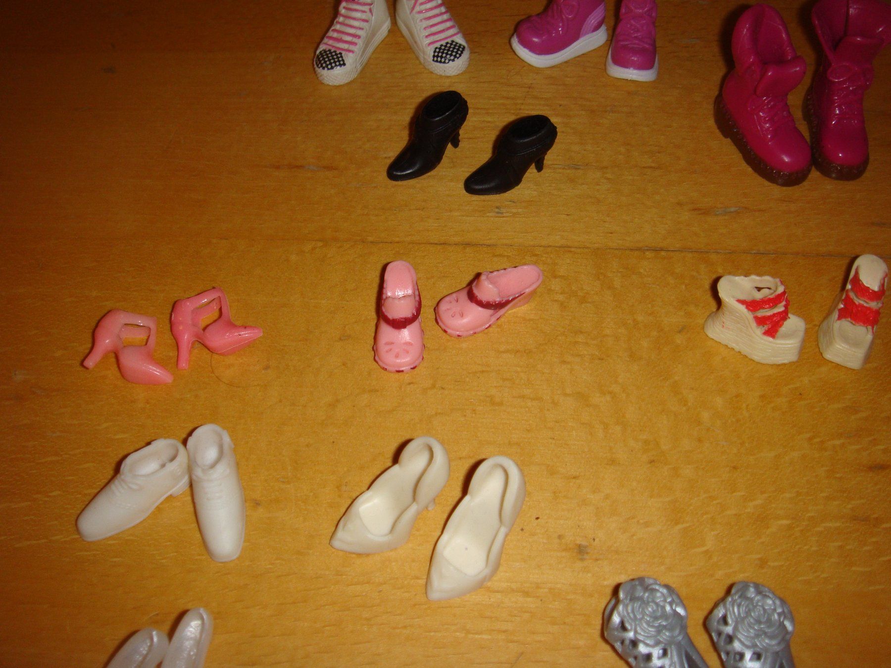 Bambole: Barbie Schuhe viele – Usato da Reinach BL venduto da Maryichbins 6