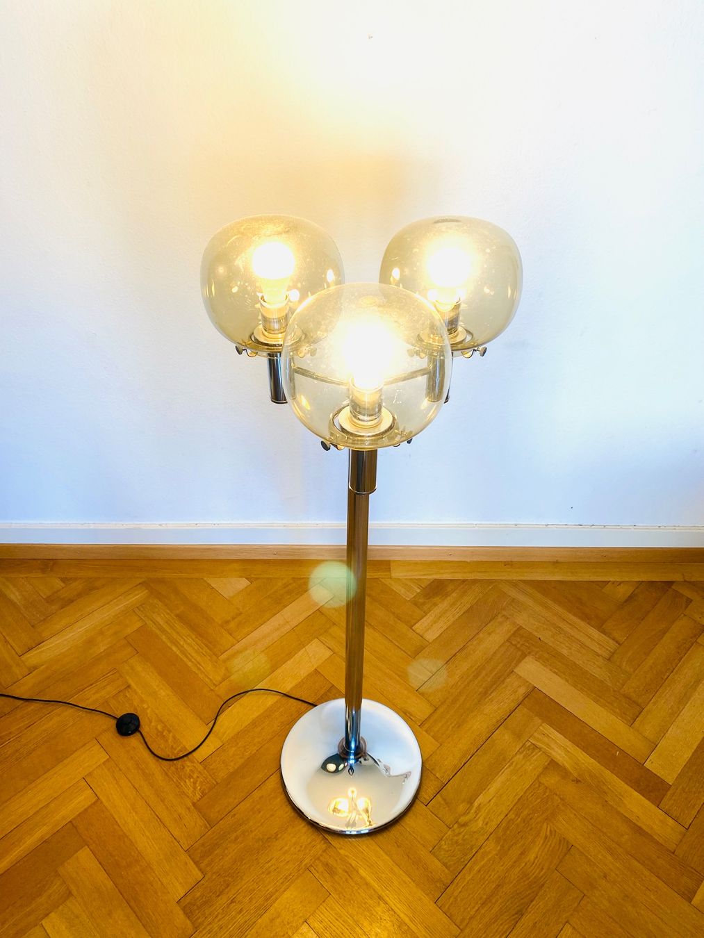 Lampade: Design Space Age Stehlampe – Usato da Olten venduto da sportwelt 4