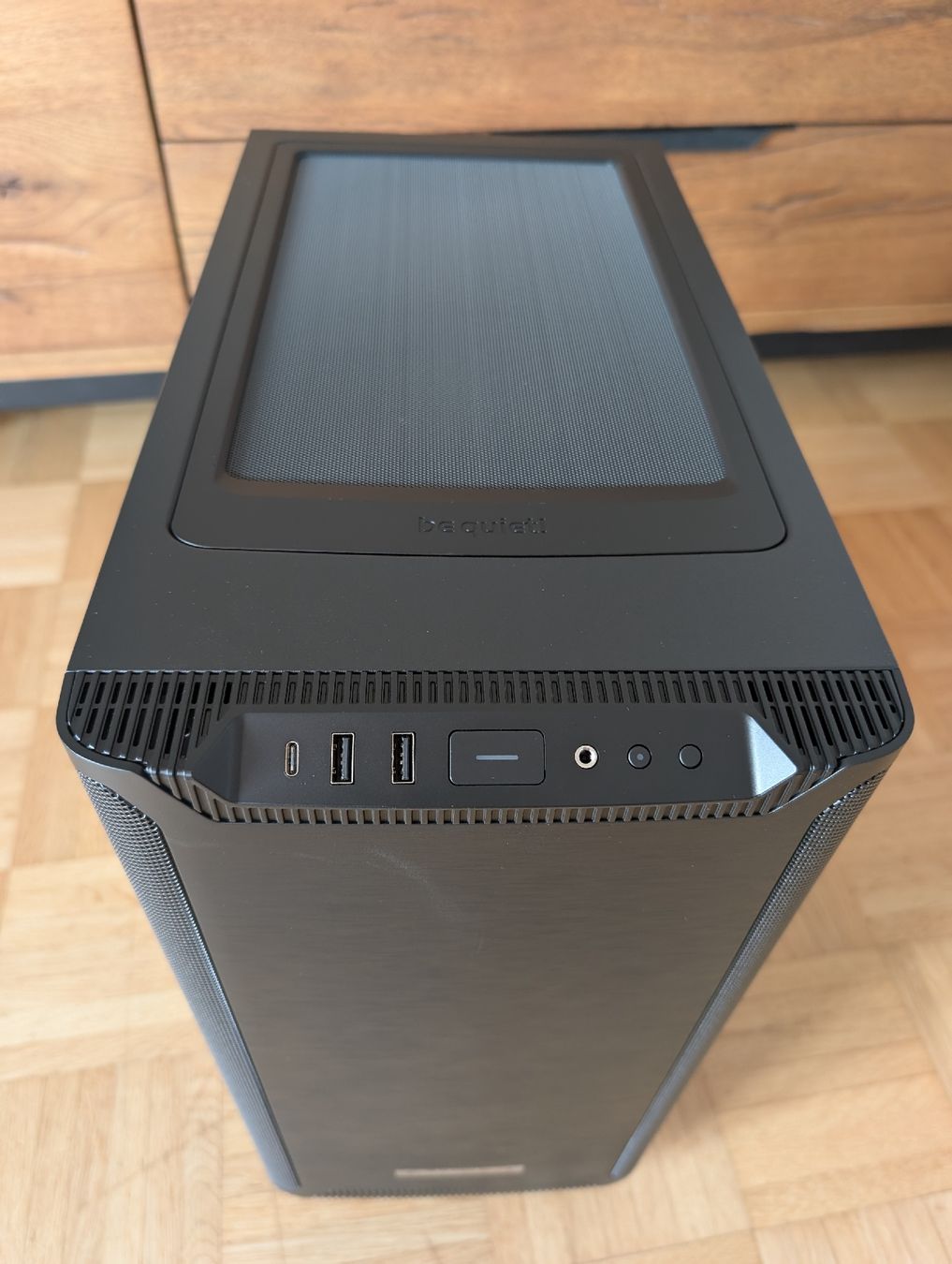 beQuiet! Boîtiers: be quiet! PC-Gehäuse Pure Base 501 ATX – Neuf (Voir description) à Buchs ZH par rol_tn8h 1