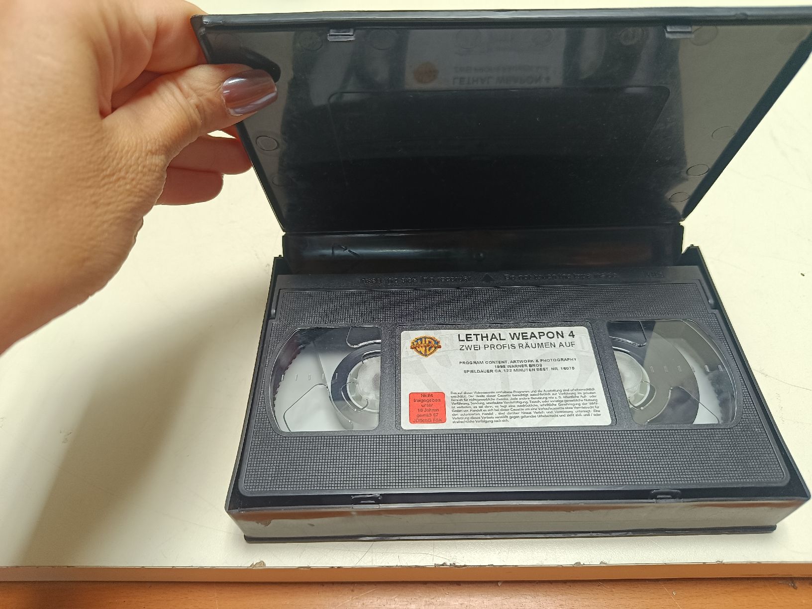 Tutti i VHS: Vhs Lethal Weapon 4 (bia4) – Usato da Künten venduto da Schnaepplihuus 2