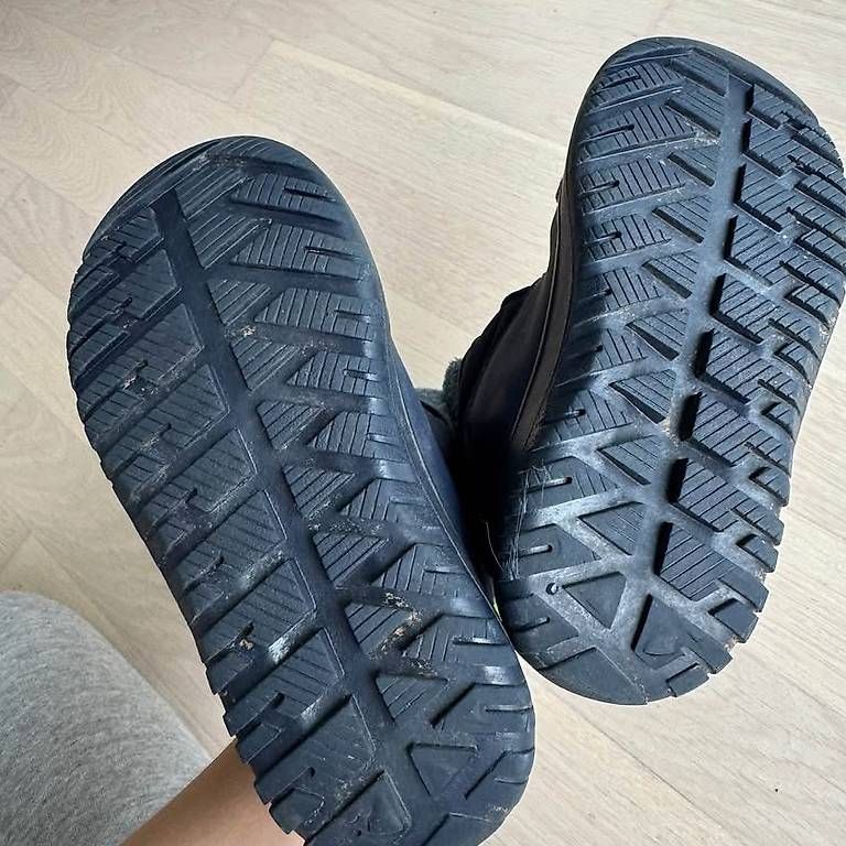 Scarpe per ragazzi: Winterstiefel Gr.27 – Usato da Männedorf venduto da AnVi2015 2