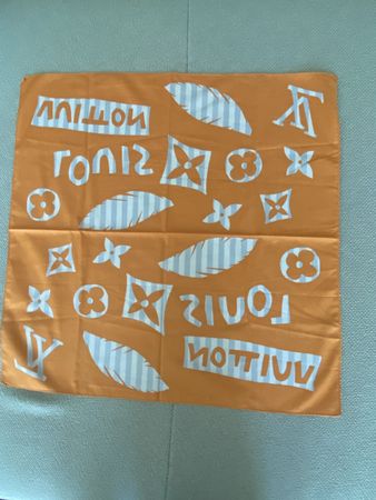 Original Louis Vuitton Tuch
