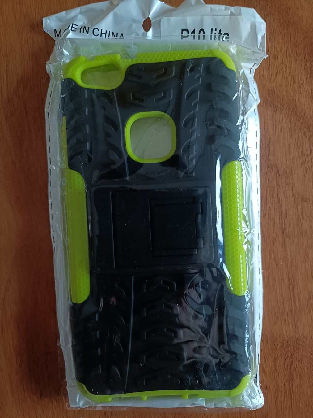 Huawei Cover & Protezioni schermo: Cover Huawei p10 lite – Nuovo e nell'imballaggio originale da Lugano venduto da riccardo012 5