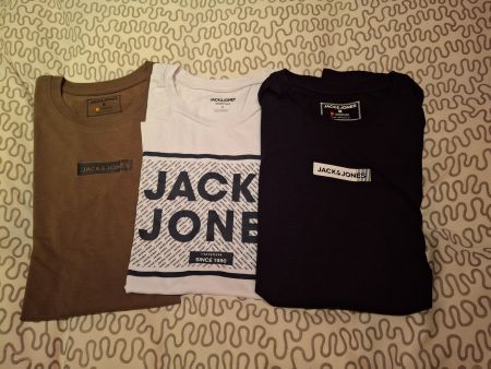 T-shirt taille S marque Jack & Jones