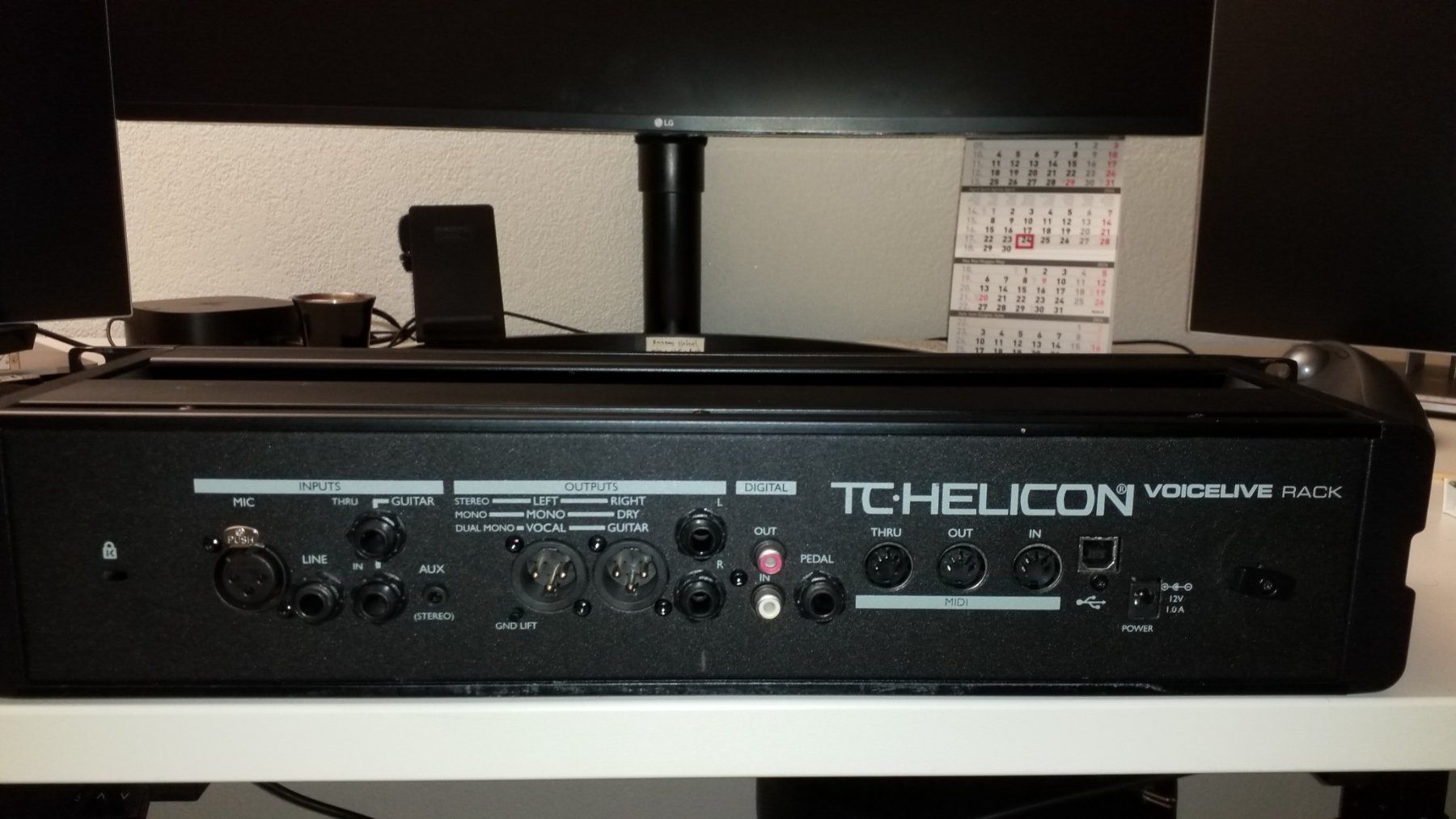 Musikinstrumente: TC-Helicon VoiceLive Rack – Gebraucht aus Magnedens von alfahr 1
