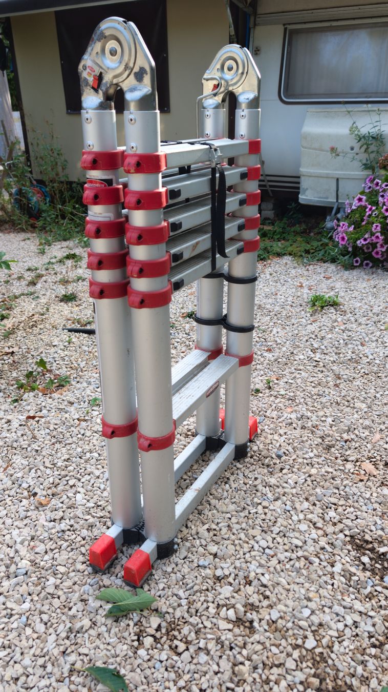 Leitern: Échelle multifonction Tomworker en aluminium pliable – Gebraucht aus Renens VD von tartompion