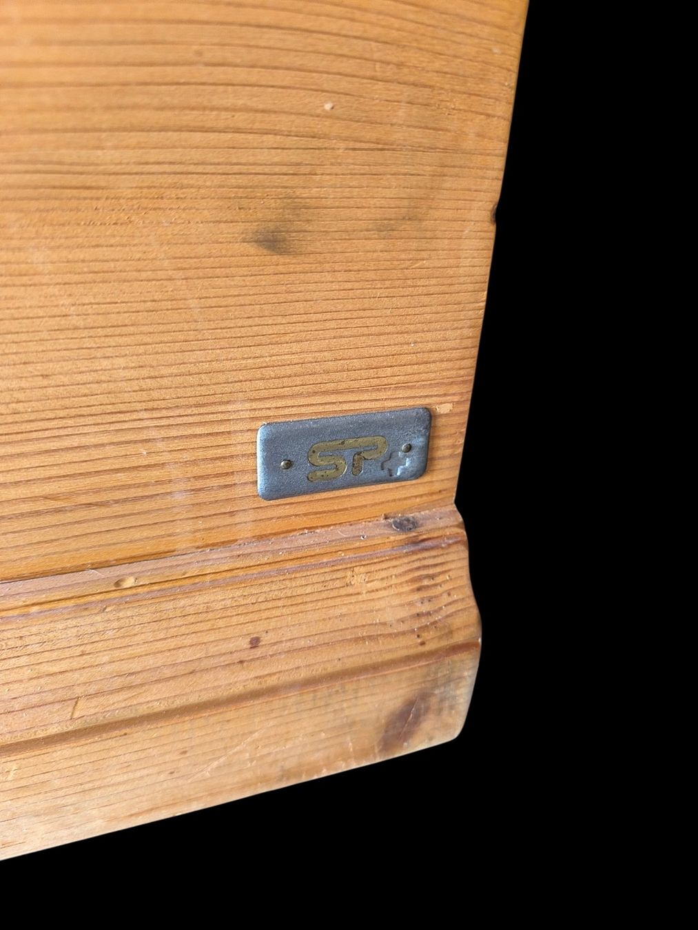 Armadi: Holzschrank zwei Türen – Usato da Maladers venduto da der_Holzwurm 4