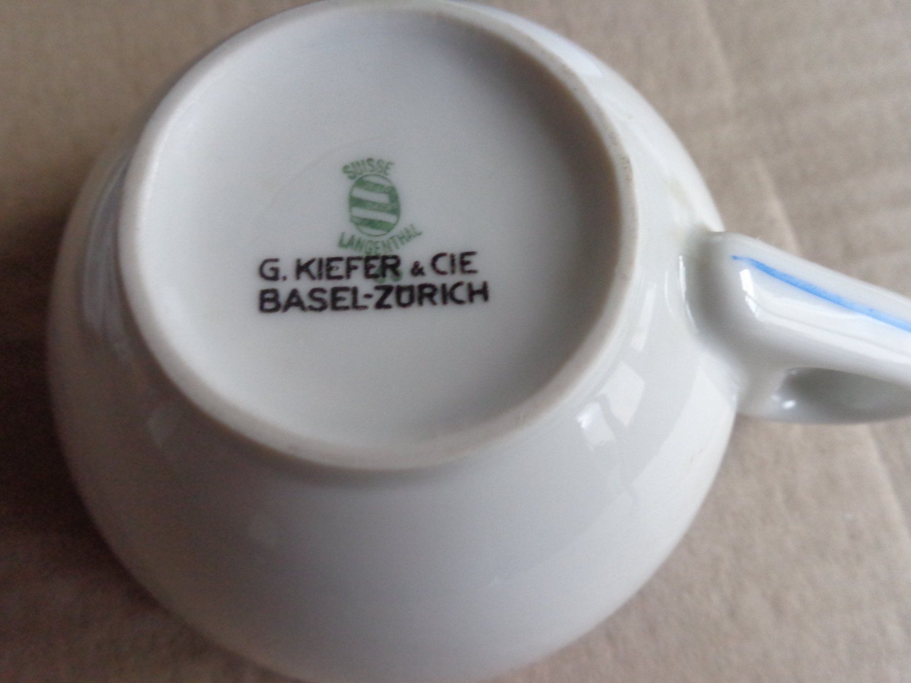 Set di piatti: Kaffee Geschirr Teller und Tassen mit Muster blau – Usato da Liestal venduto da Gecko16 3