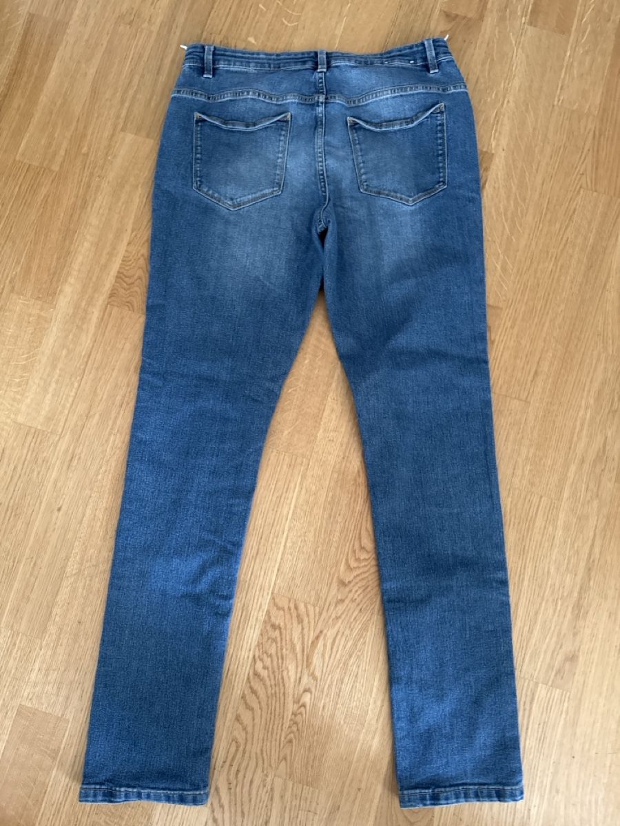 C&A Hosen: C&A  Jeans Jungs Gr. 182/14 j. – Gebraucht aus Zürich von szityu 1