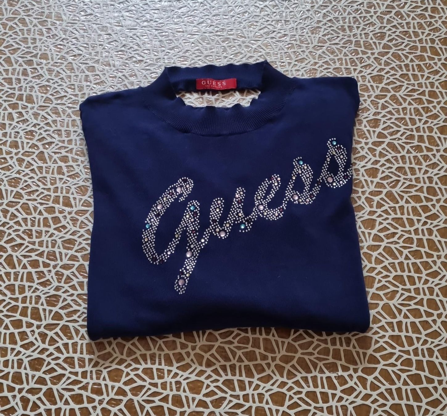 Guess Maglioni & Felpe: Pullover GUESS taglia M – Usato da Cadenazzo venduto da man_9hnd 2