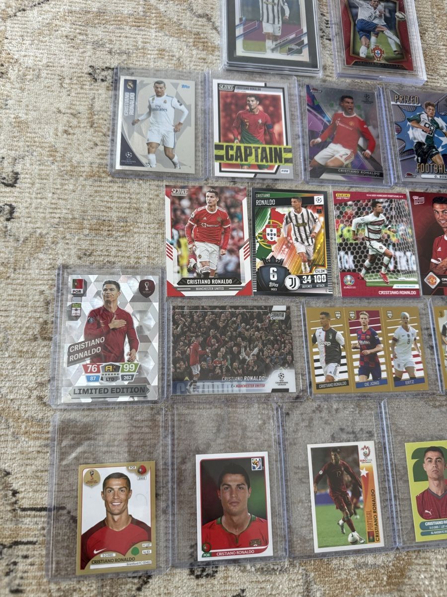 Panini Carte collezionabili: Cristiano Ronaldo Karten & Sticker Sammlung  – Nuovo (secondo la descrizione) da Dietikon venduto da Ronaldo19 2