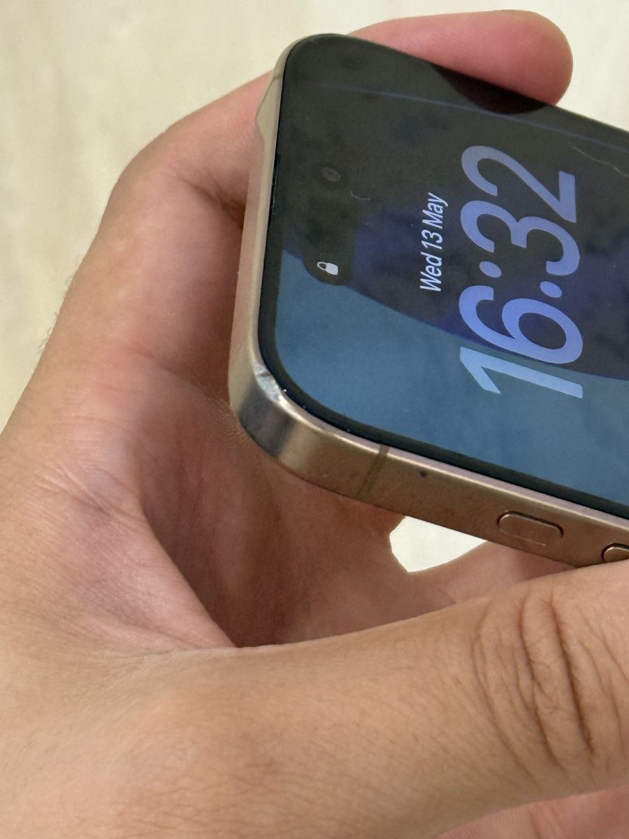 Apple Telefoni cellulari / Smartphones: Iphone 16 pro max 256 gb battery 93% – Nuovo (secondo la descrizione) da Chippis venduto da mig_8ns6 2