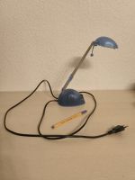 Nachttischlampe blau