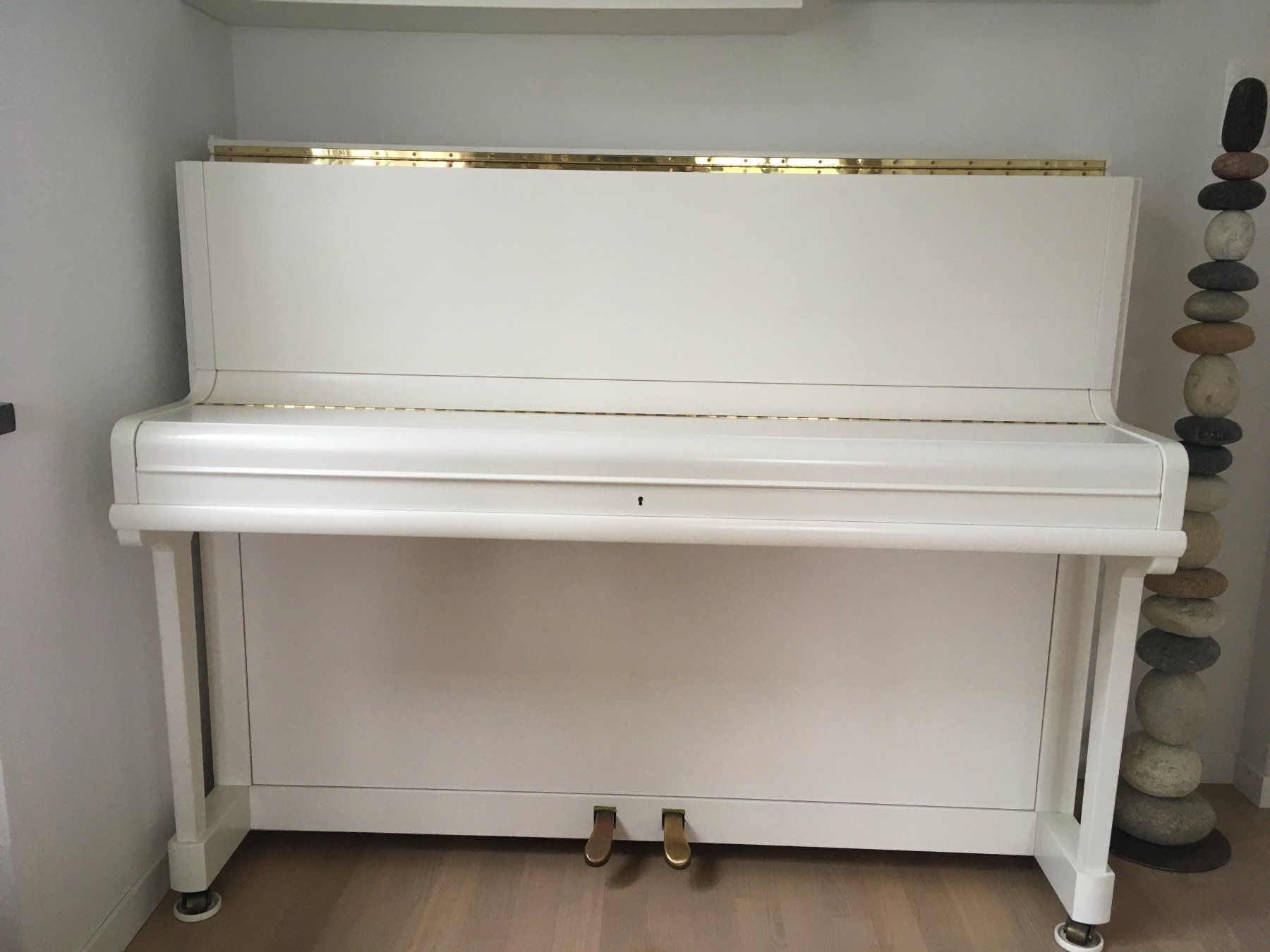 Musikinstrumente: Klavier Peiffer, Modell 116, weiss – Gebraucht aus Köniz von mau_sf2d 1