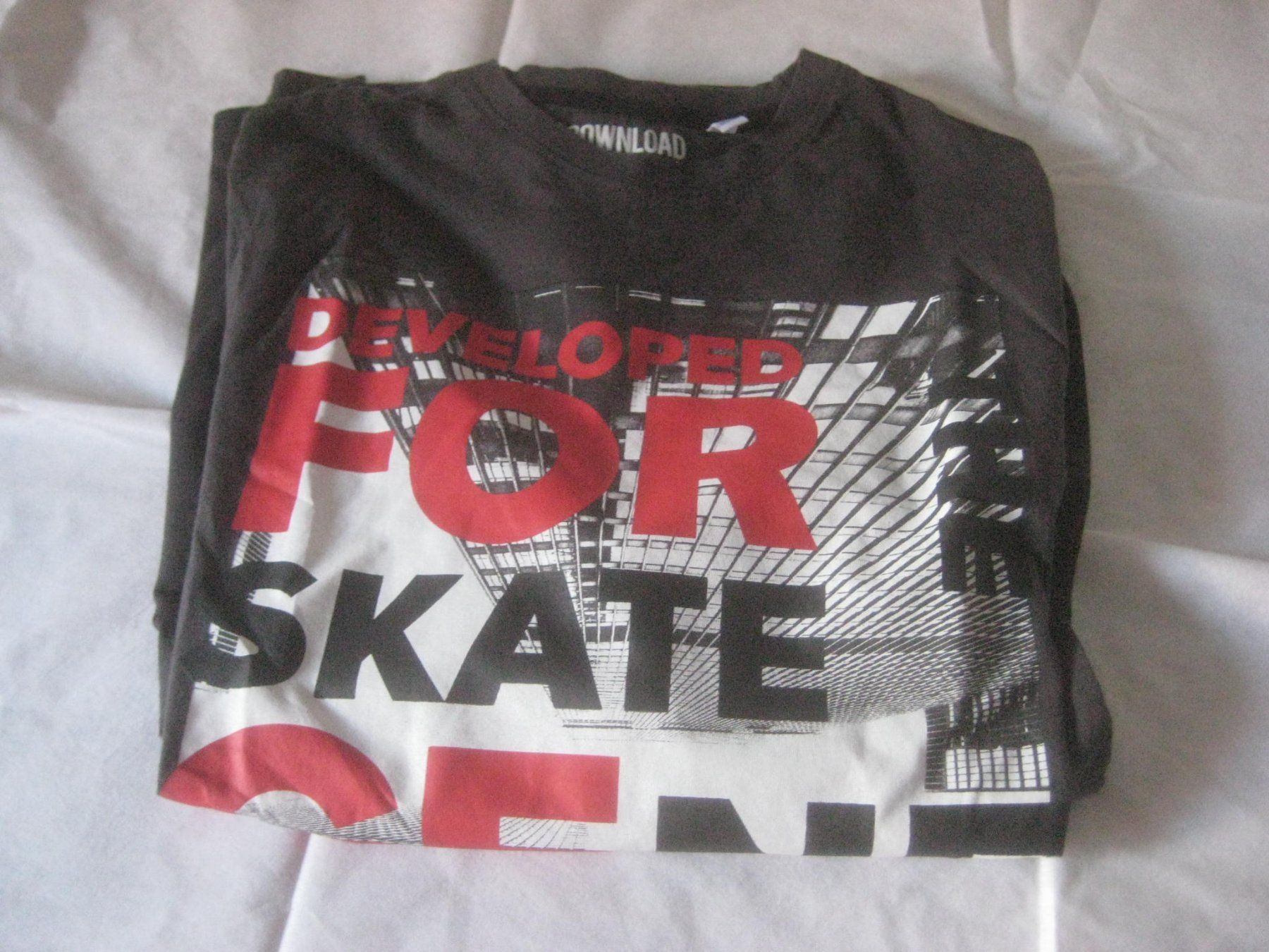 Camicie, T-shirt & Polo: KNABEN  T- SHIRT  LANG ARM – Usato da Uster venduto da flocke1 2