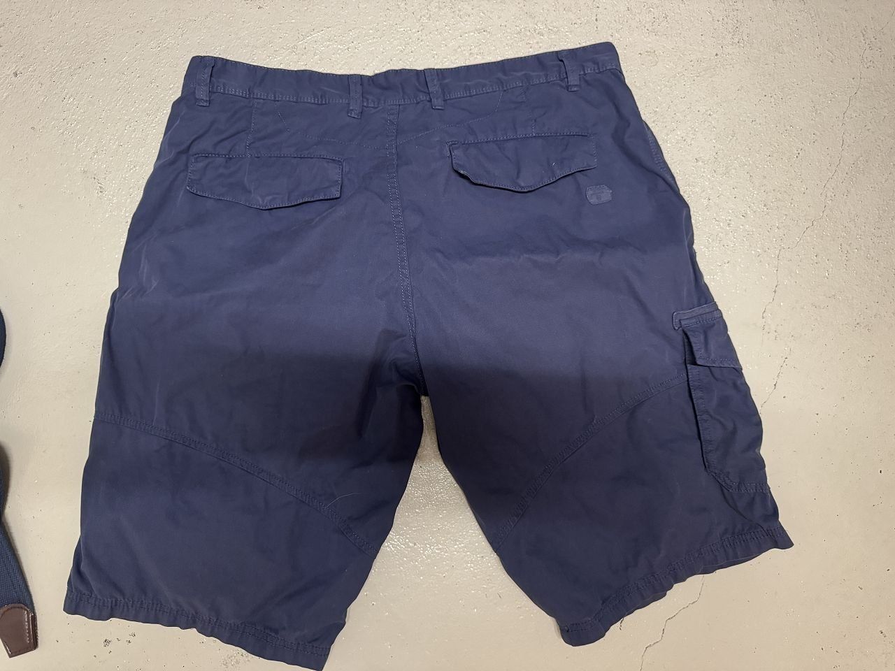 Pantalons: Herren Cargo-Bermudas - Gr. 56 – D'occasion à Bremgarten b. Bern par Bbu 1