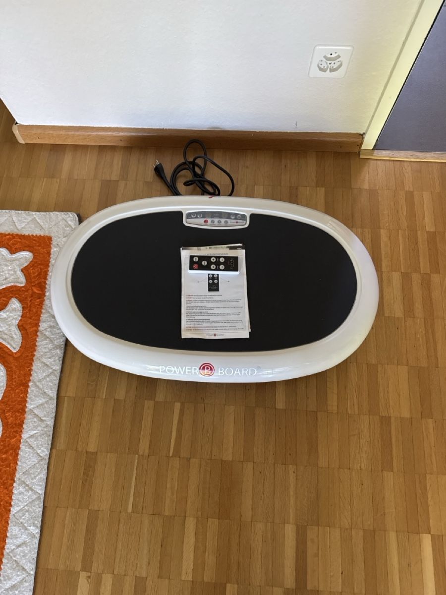 Hometrainer: Power Board - Casada Vibration Plate incl. Remote Control – Usato da Birsfelden venduto da Maranata3