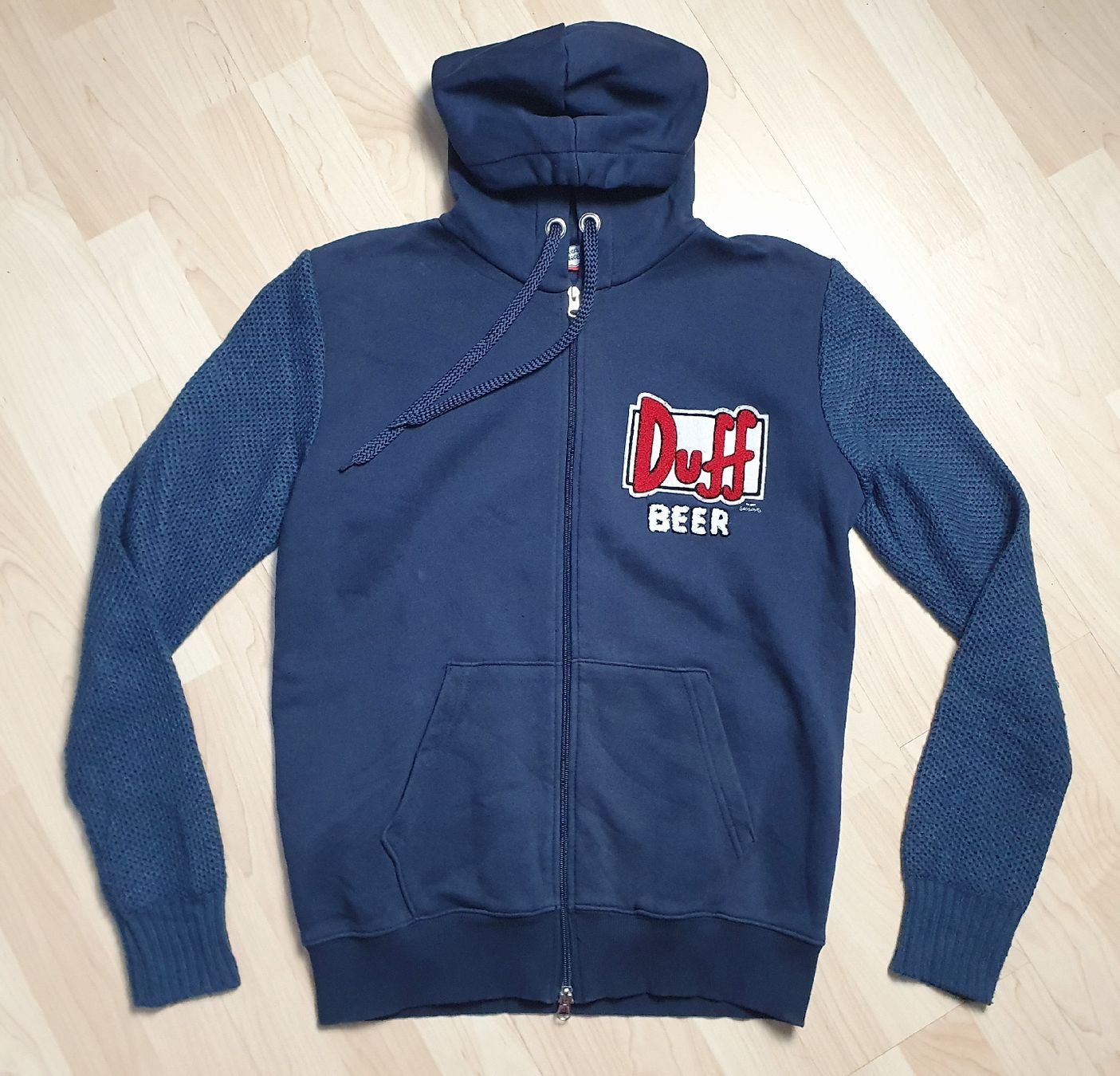 Pullover & Sweatshirts: Simpsons Duff Beer Hoodie Gr. L – Gebraucht aus St. Gallen von CaliSunshine