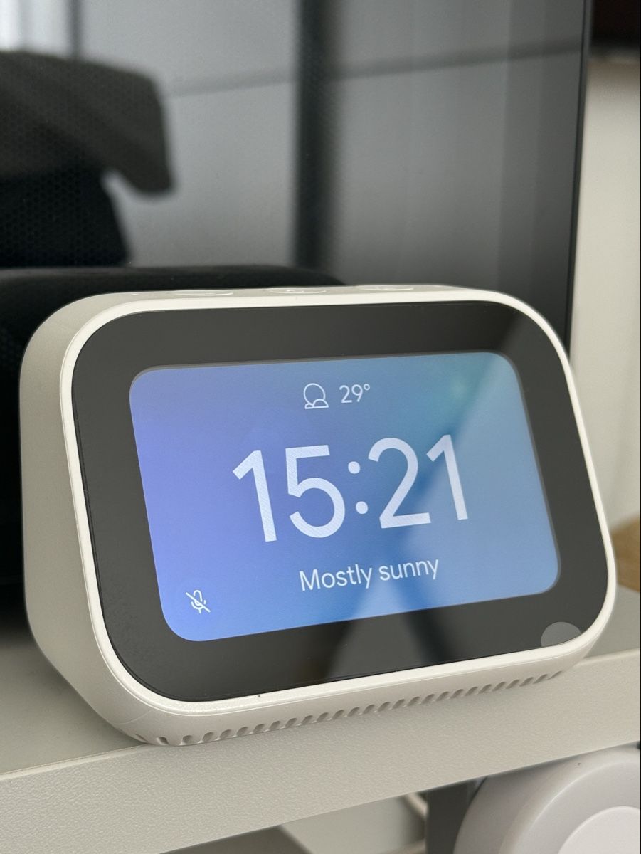 Sveglie: Xiaomi Smart Clock, Display-Uhr, neuwertig – Usato da Baar venduto da mzh9