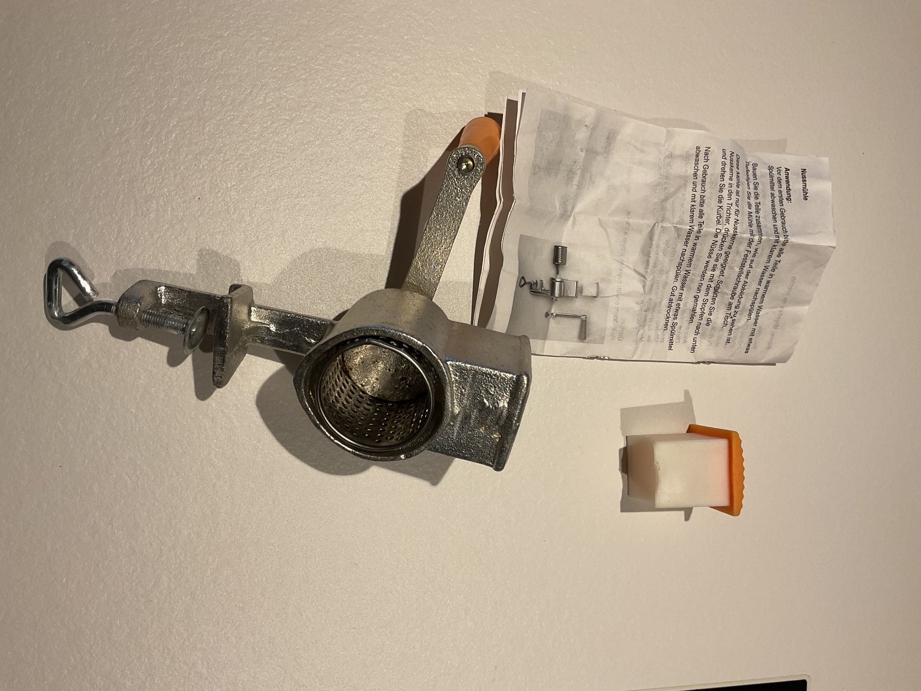 Küchengeräte: Nussmühle – Neu und originalverpackt aus Binningen von aluska1 3
