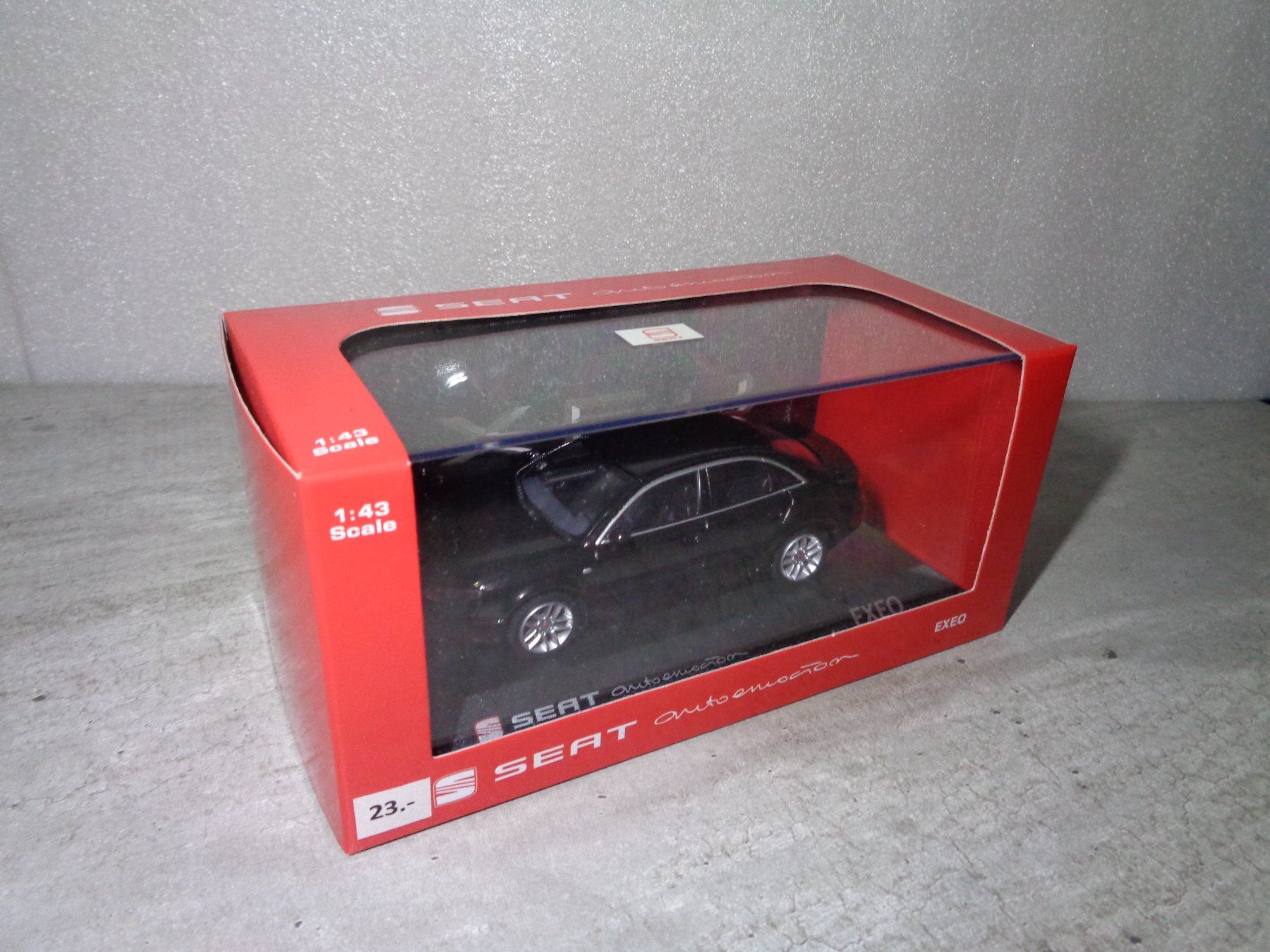 Seat Modellini d'auto: Fischer 1:43 Seat Exeo Black Magic – Nuovo e nell'imballaggio originale da Reconvilier venduto da rallycar 4