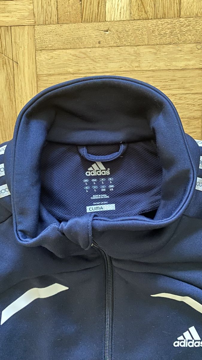 Adidas Giacche: Adidas Sportjacke – Usato da Bern venduto da thatspascal 2