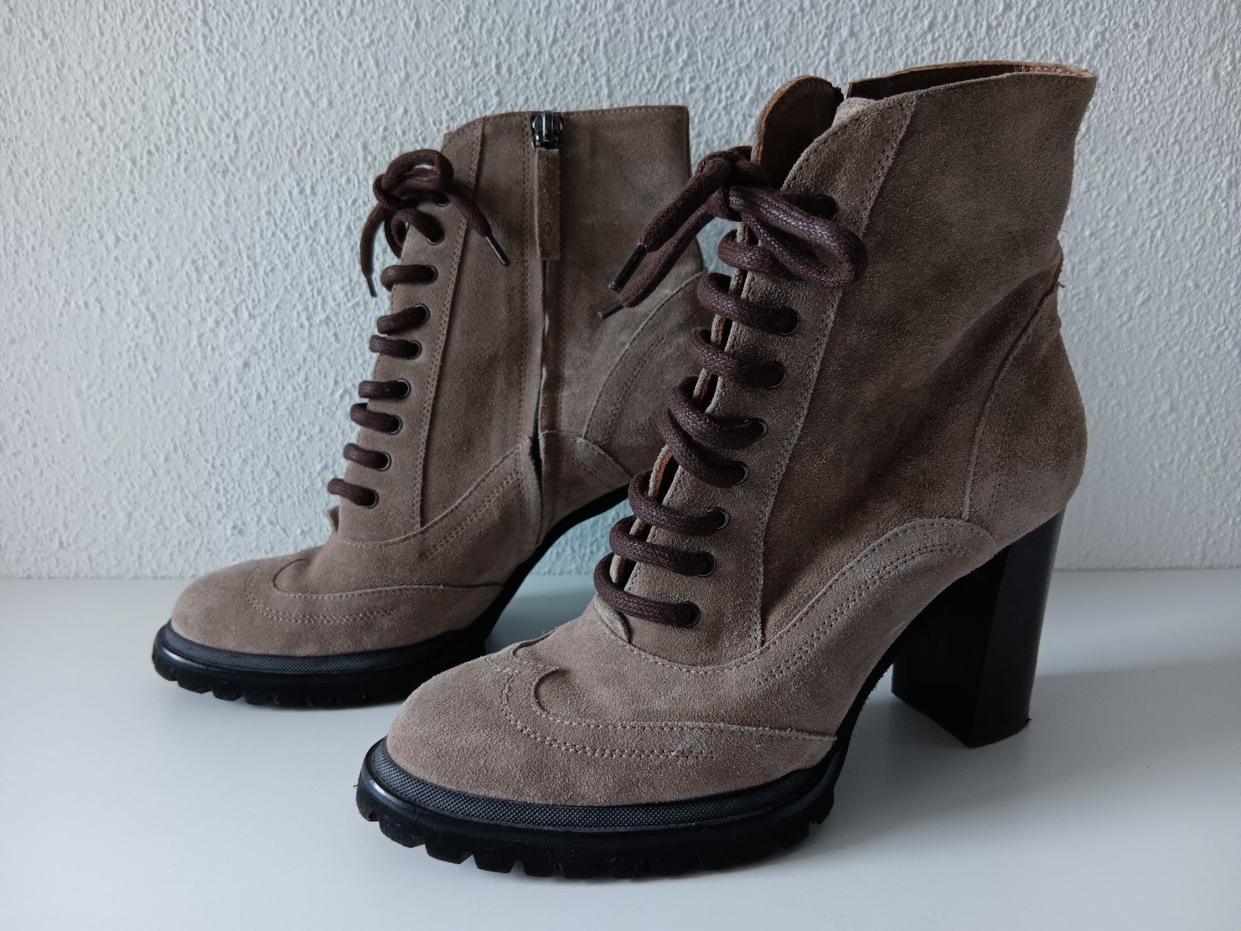 Max & Moi Damenschuhe: MAX & MOI Bottines / Stiefeletten pointure / Nummer 37,5 – Gebraucht aus Cossonay-ville von Super-Price-Quality 2