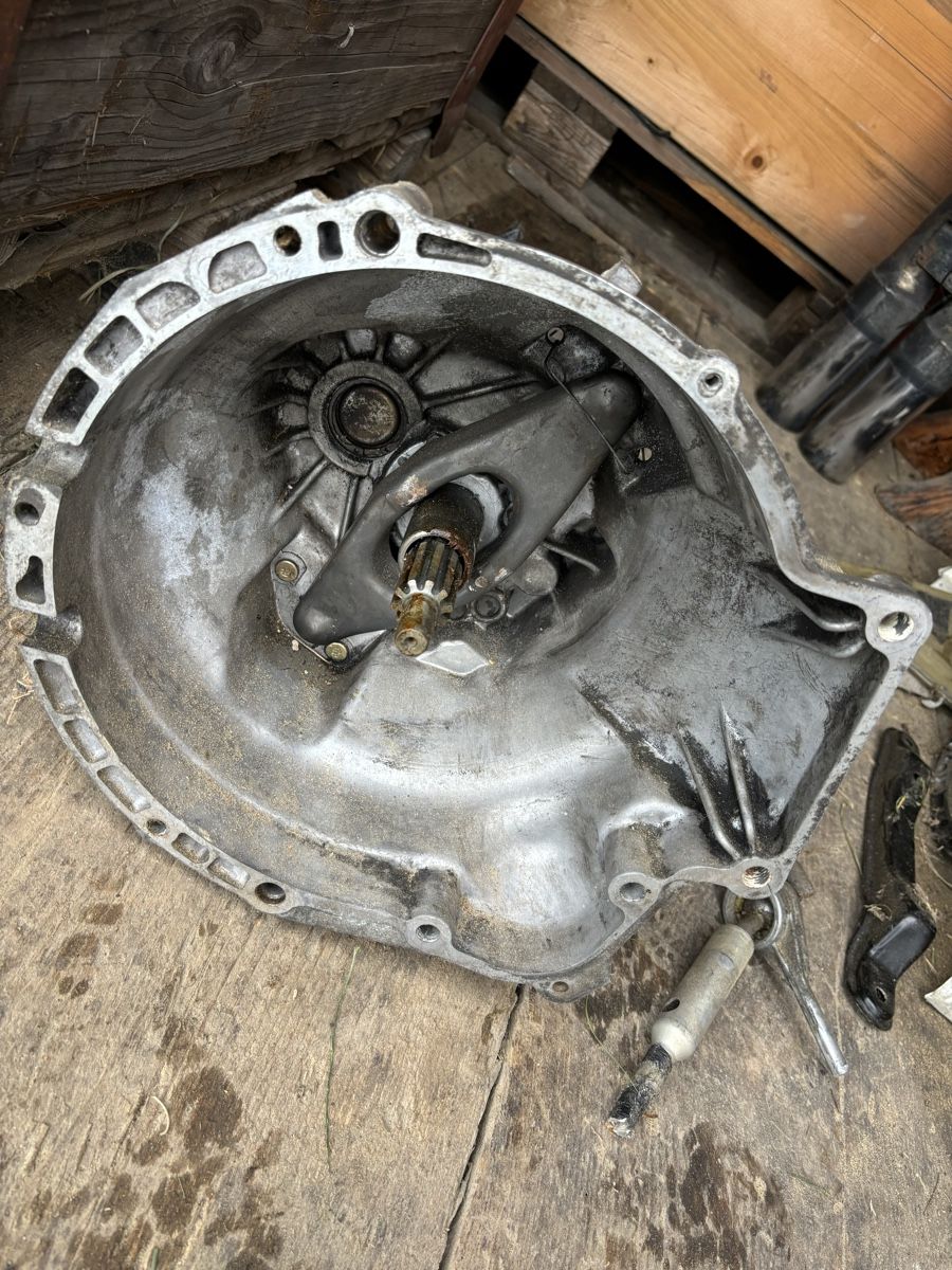 BMW Toutes les pièces auto: Bmw e36 Getriebe – D'occasion à unterägeri par Nelo.92 2