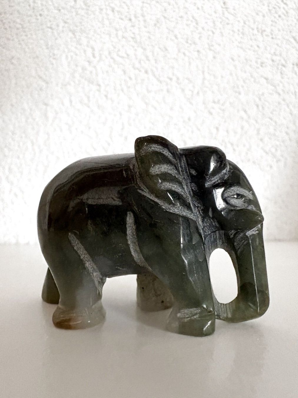 Statuette: Éléphant sculpté pierre verte type jade / Elefant Jade-Typ – Usato da Prilly venduto da mqlr_42 4