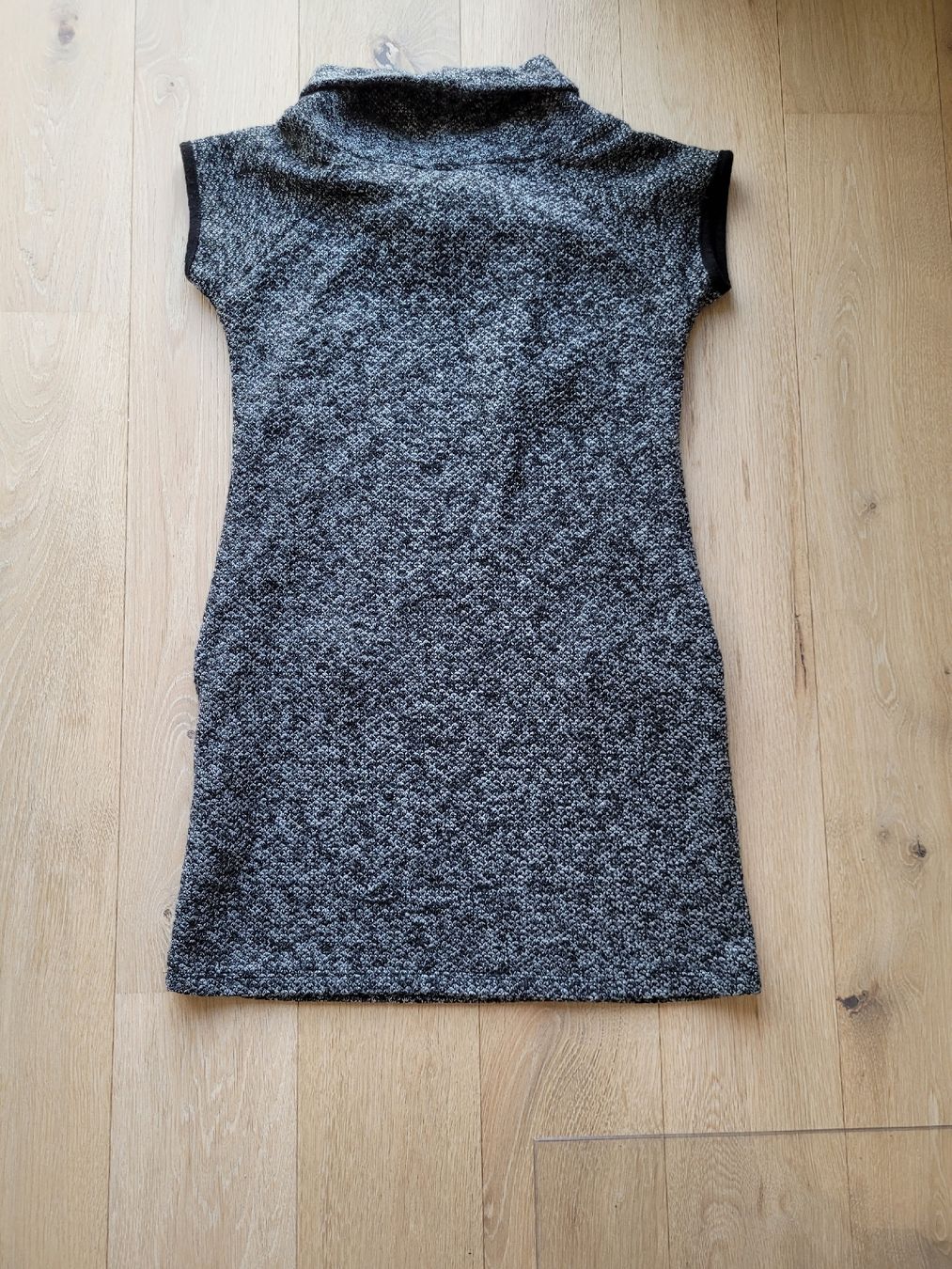 Vestiti: Kleid – Usato da Winterthur venduto da Netta777 1