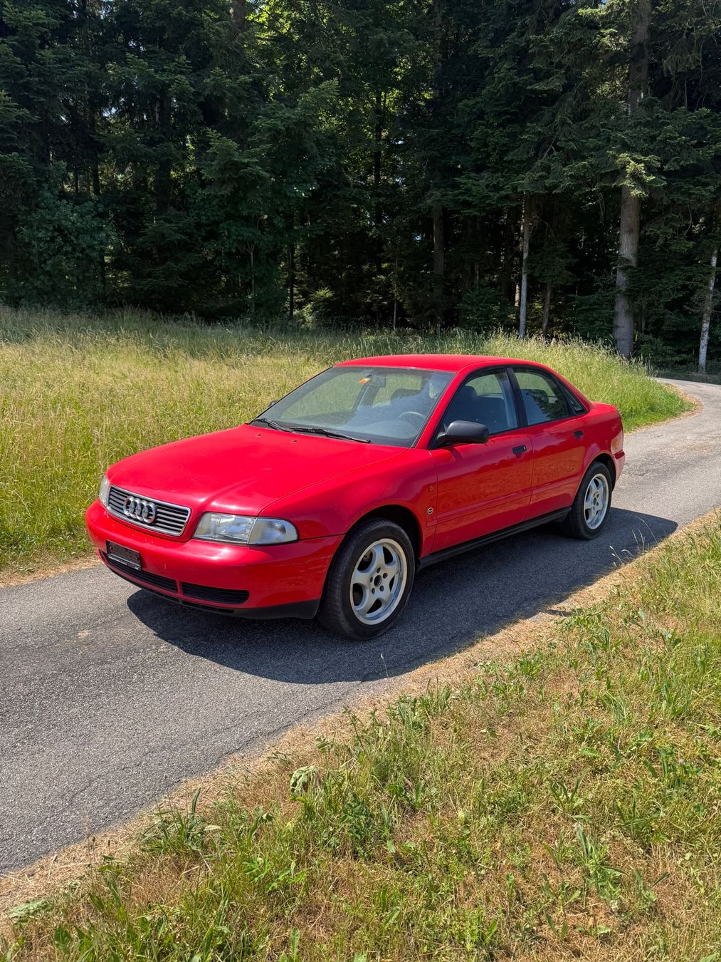 Audi Autos: Audi A4 b5 1.8l Ab MFK! – D'occasion à Riggisberg par Linaaagxi 3