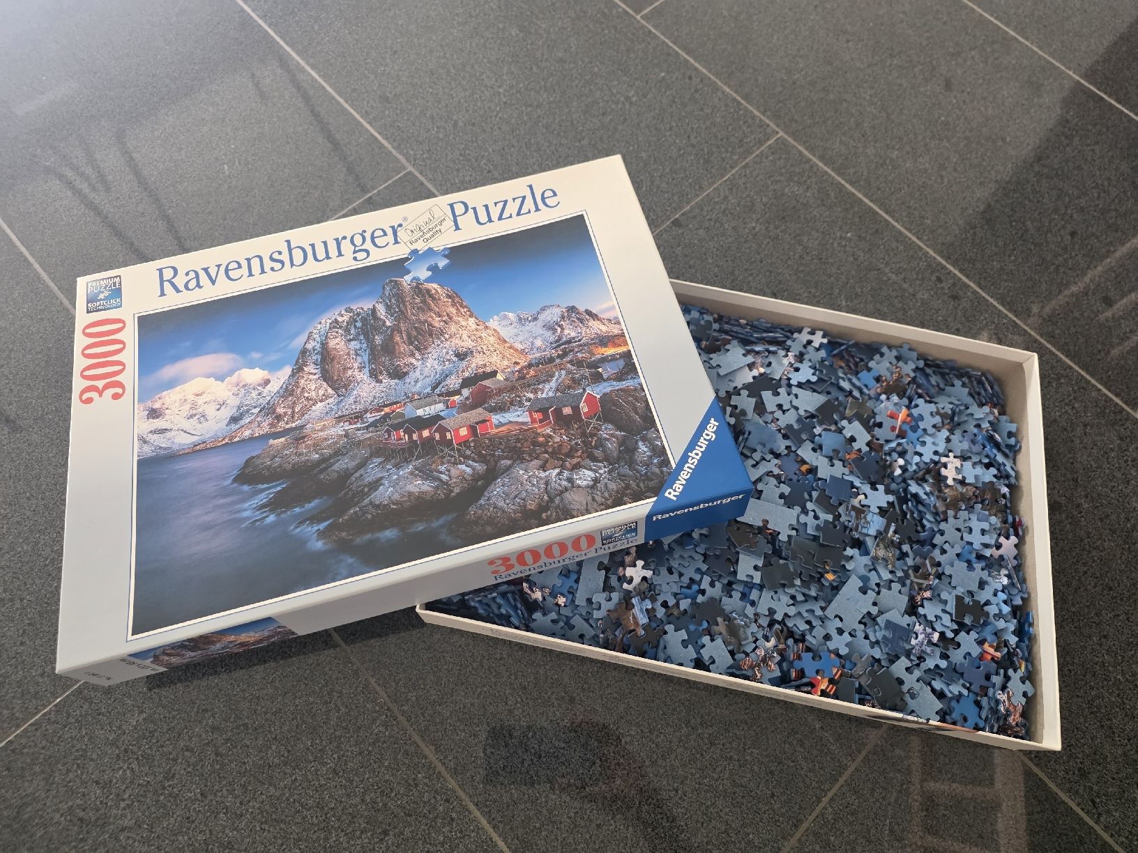 Ravensburger Puzzle: 3000er Puzzle – Usato da Altendorf venduto da ente52