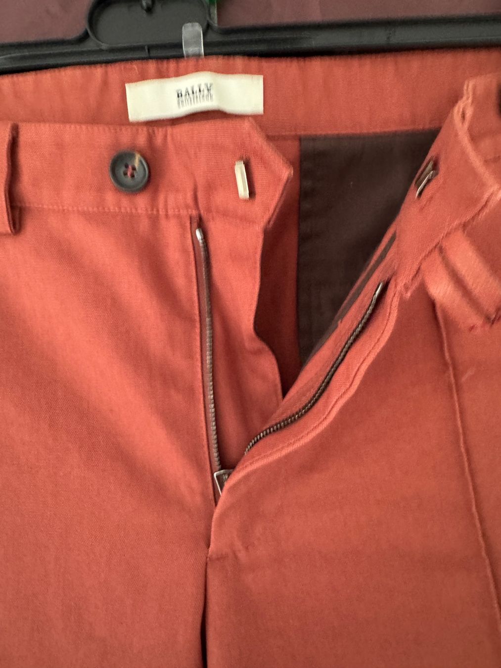 Bally Pantaloni: Bally Hose Herren  Baumwolle L 42 – Nuovo (secondo la descrizione) da Volketswil venduto da praxis12 3